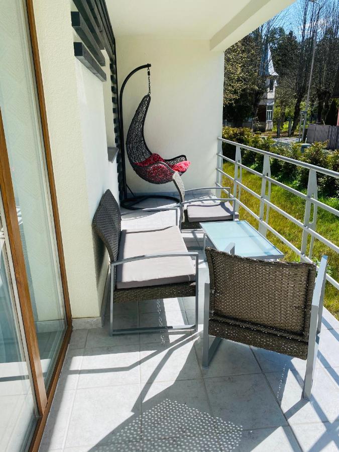 New!! Melluzi Appartment ยูร์มาลา ภายนอก รูปภาพ